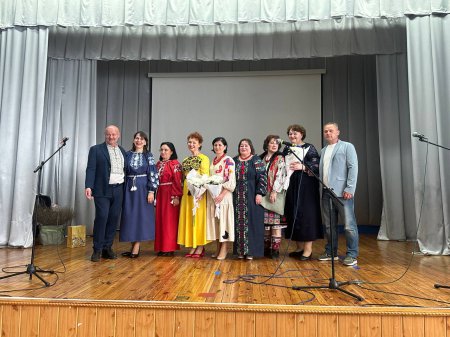 Берегиня об’єднує серця: до Дня рівності в сім’ї та Дня вранішнього співу Берегиня об’єднує серця: до Дня рівності в сім’ї та Дня вранішнього співу